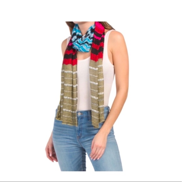 Missoni Viscose Blend Striped Shimmer Scarf. - Picture 1 of 8